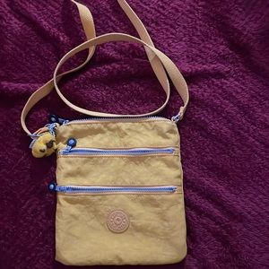Kipling-  yellow crossbody